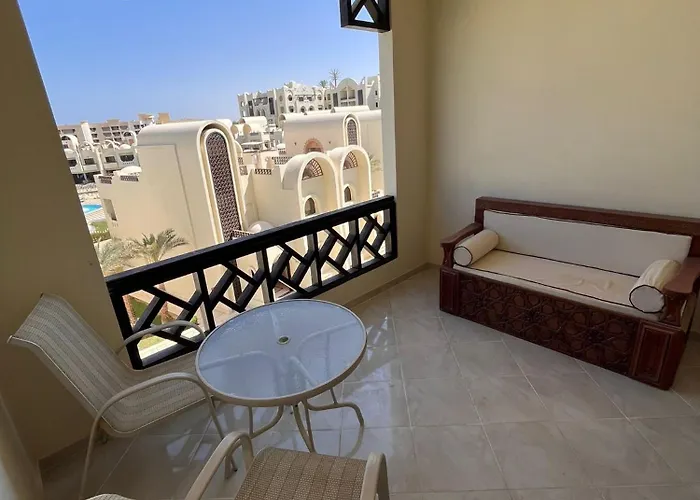 Elegant Sea View 410 In Gravity Sahl Hasheesh No Egyptian Passport Apartment *